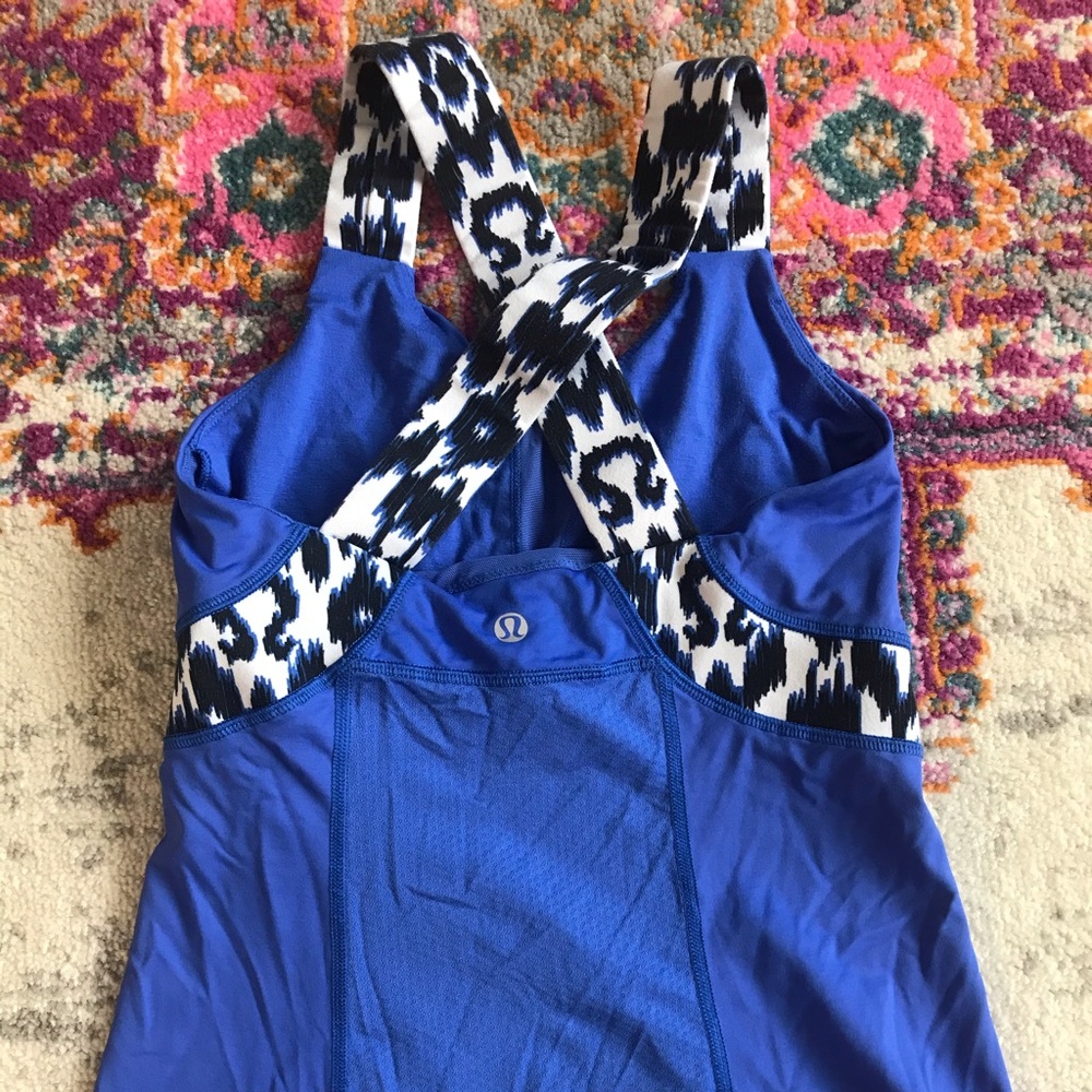 Lululemon tank